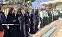 همزمان با آغاز هفته دولت مراسم عطر افشانی و غبار روبی گلزار شهدا با حضور فرماندار شهرستان بهار، دیگر مسئولین و مدیران دستگاه های اجرایی در مزار شهدای شهر بهار در جوار آرامگاه آیت الله بهاری برگزار شد.